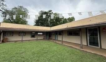 304 S Marcus St, Alto, TX 75925