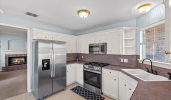 136 Scarborough Rd, Benton, LA 71006