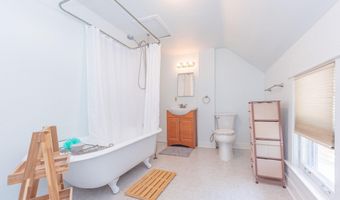 1123 W Huron St, Ann Arbor, MI 48103