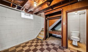 3203 Court St, Ashtabula, OH 44004
