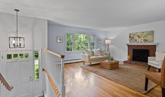 18 Lothrop Rd, Acton, MA 01720