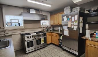 604 W 57th St, Ashtabula, OH 44004