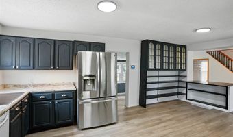 615 Lincoln St, Ainsworth, IA 52201