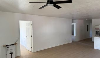 239 Van Buren St, American Falls, ID 83211