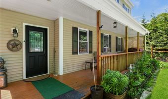 193 Lake Washington Dr, Glocester, RI 02814