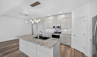 207 Lindsey Ave, Adair, OK 74330