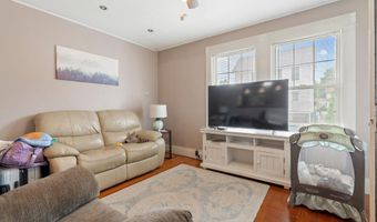 434 Donald St, Bedford, NH 03110