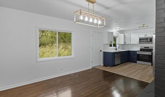 12 Mcguffey Ln, Athens, OH 45701