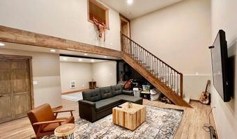 800 DELL Crk, Alpine, WY 83128