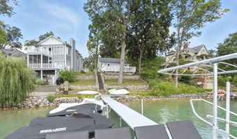 6955 WN Lake Gage Dr, Angola, IN 46703
