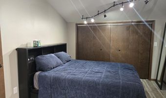 19417 S 5th Dr, Beatrice, NE 68310