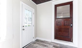 97 Williams Ave, East Providence, RI 02914