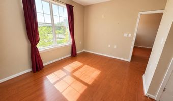 14241 KINGS CROSSING Blvd 311, Boyds, MD 20841