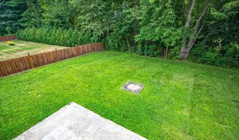 1317 Suffield St, Agawam, MA 01001