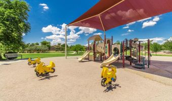 266 W BLUE LAGOON Dr, Casa Grande, AZ 85122