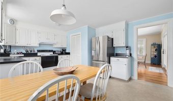 59 Mount Hope Ave, Jamestown, RI 02835