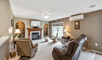 163 Lakefront Ln, Barton, VT 05822