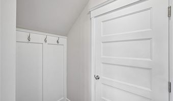 80 Chickadee Ct, Auburn, GA 30011