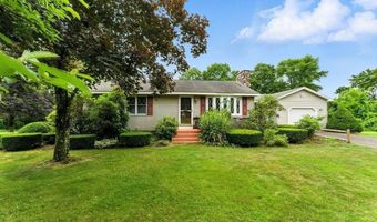 612 N Liberty St, Belchertown, MA 01007