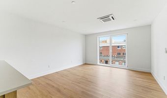 1035 Commonwealth Ave 606, Boston, MA 02215