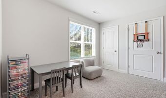 166 Fontana Lake Rd, Aberdeen, NC 28315