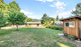 41800 MADRONE St, Springfield, OR 97478