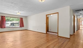 3321 Woodland Rd, Bartlesville, OK 74006
