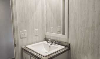 37 Jacob Rd, Belfast, ME 04915