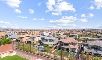 6472 Farness St, Las Vegas, NV 89135