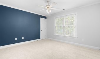 1773 Town Home Dr, Apex, NC 27502