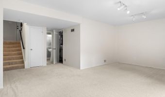 8403 THOMPSON Rd, Annandale, VA 22003