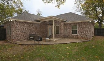 301 E Pne, Alvord, TX 76225