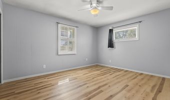 37 Tarinelli Cir, Bridgeport, CT 06606