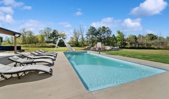 5304 SAMPSON Rd, Abrams, WI 54101