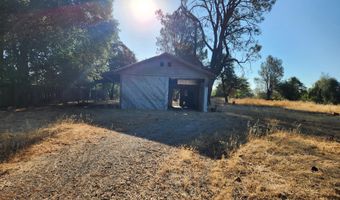 16880 Laverne Ln, Anderson, CA 96007