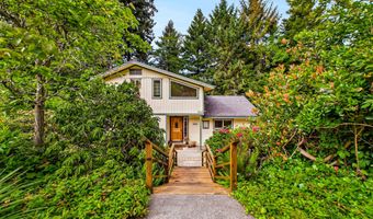402 Tanglewood Rd, Arcata, CA 95521