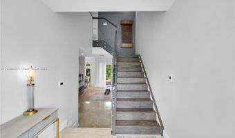 3015 NE 208th St 3015, Aventura, FL 33180