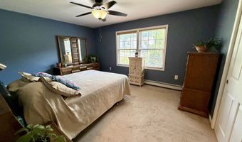 32 Albe Dr, Bennington, VT 05201