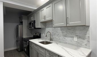 223 N 10th St 1, Allentown, PA 18102