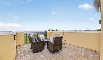 6408 MAYRA SHORES Ln, Apollo Beach, FL 33572