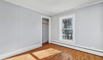327 Essex St, Bangor, ME 04401