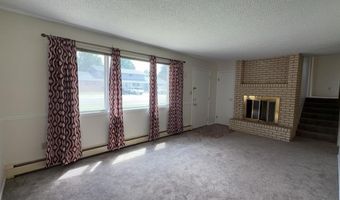 1025 Aspen Dr, Cody, WY 82414
