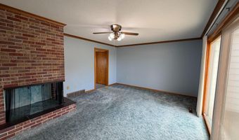 817 Skyline Dr, Bassett, NE 68714