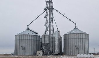 W 9th Road & S M Road, Aurora, NE 68818