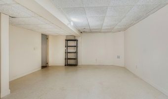 222 Cherokee Rd, Andover, NJ 07848