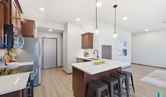 2818 E Hazelnut St, Brandon, SD 57005