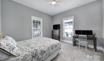 1517 Parkwood Ave, Charlotte, NC 28205