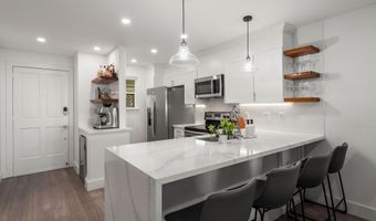 3950 Kalai Waa St C202, Kihei, HI 96753