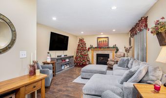 8331 Prairie View Ln SE, Alto, MI 49302