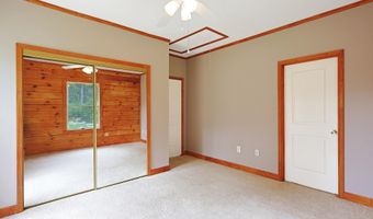107 WAKEMAN Dr, Augusta, WV 26704